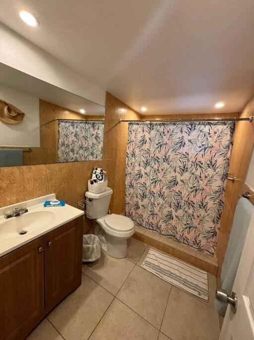 Quiet & Centrally Located House - Private Parking, Laundry And Storage For Luggage 迈阿密 外观 照片