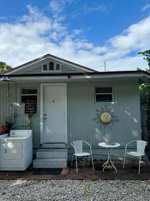 Quiet & Centrally Located House - Private Parking, Laundry And Storage For Luggage 迈阿密 外观 照片